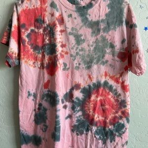 Multicolored tie dye shirt